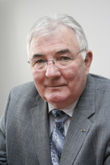 Alain Dalmas, Vice-président délégué à l’Agriculture, Maire de Garons